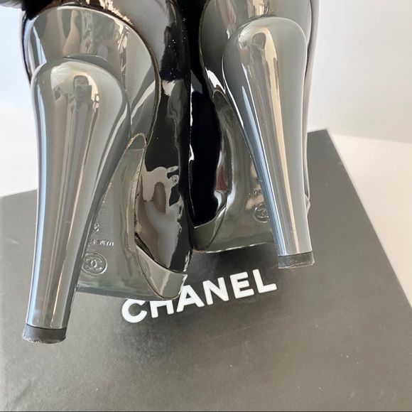 Chanel Black and Grey Patent Platform Cap Toe Pumps - Picture 6 of 12